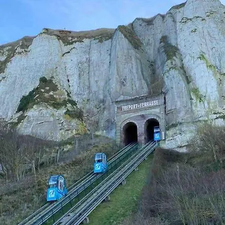 דירה Proche Des Falaises, Du Port Et Des Plages